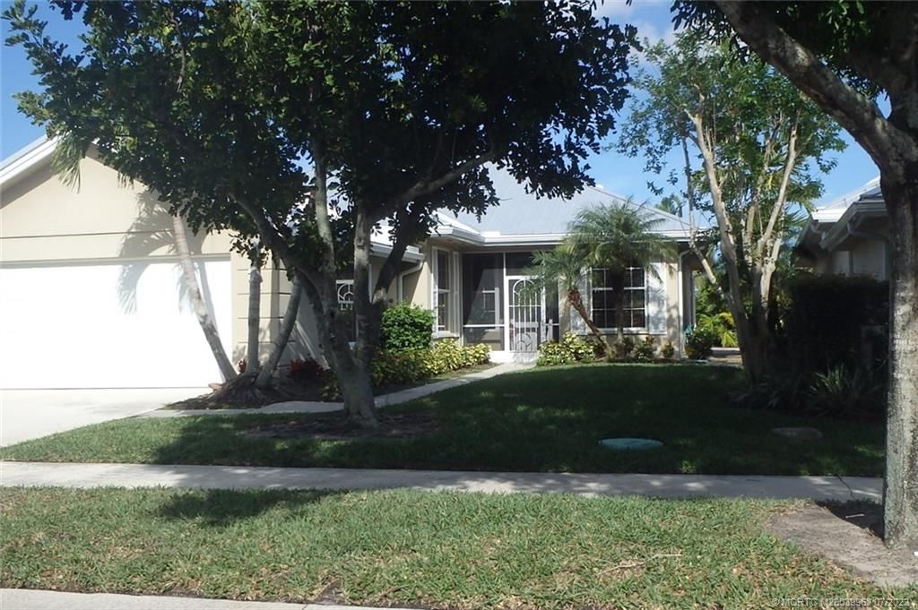 Photo of 2149 SW Mayflower Drive, Palm City, FL 34990 (MLS # M20039962)