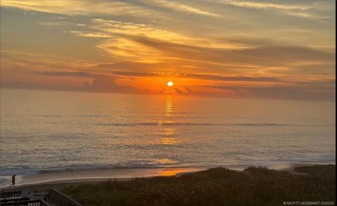 Photo of 429 NE Tradewind Lane #405, Stuart, FL 34996 (MLS # M20054857)