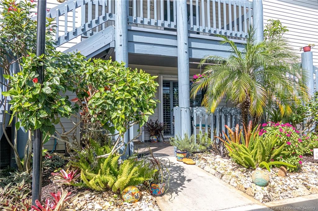 Photo of 1585 NE Beacon Drive #1103, Jensen Beach, FL 34957 (MLS # M20038987)