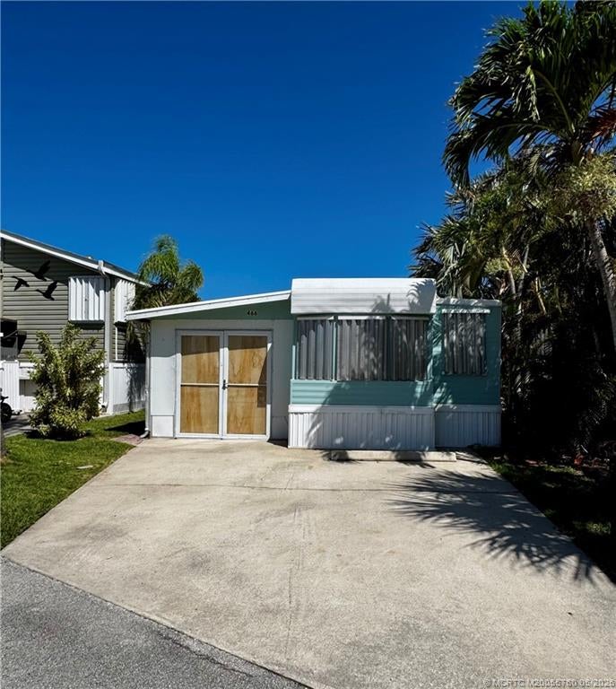 Photo of 466 Nettles Boulevard, Jensen Beach, FL 34957 (MLS # M20055760)
