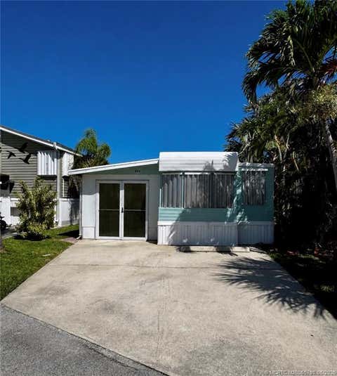 Mobile Home For Sale - 466 Nettles Boulevard<br/> Saint Lucie County County, Jensen Beach, FL 34957