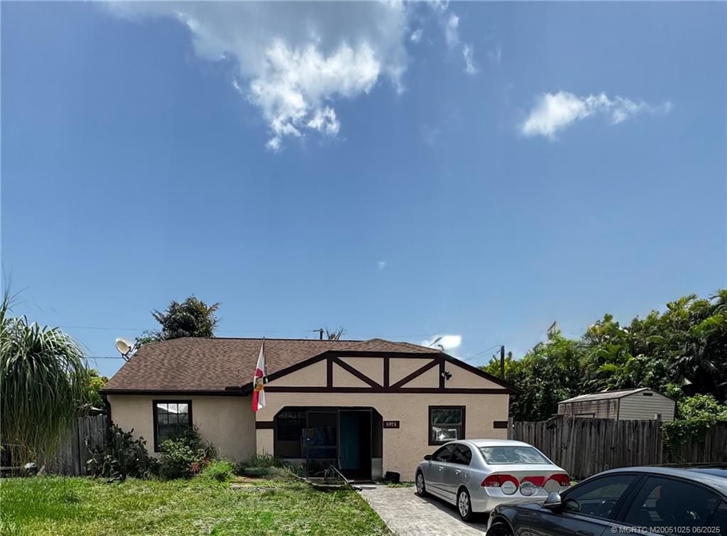 Photo of 5975 SE Wilsie Drive, Stuart, FL 34997 (MLS # M20051025)