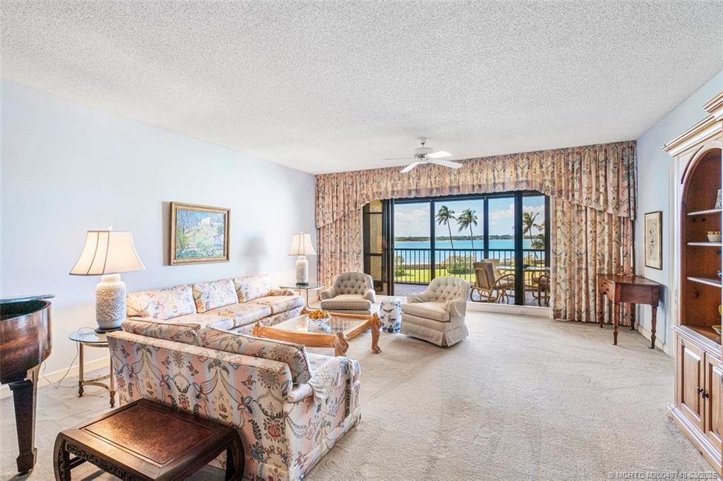 2818 SE Dune Drive 2207