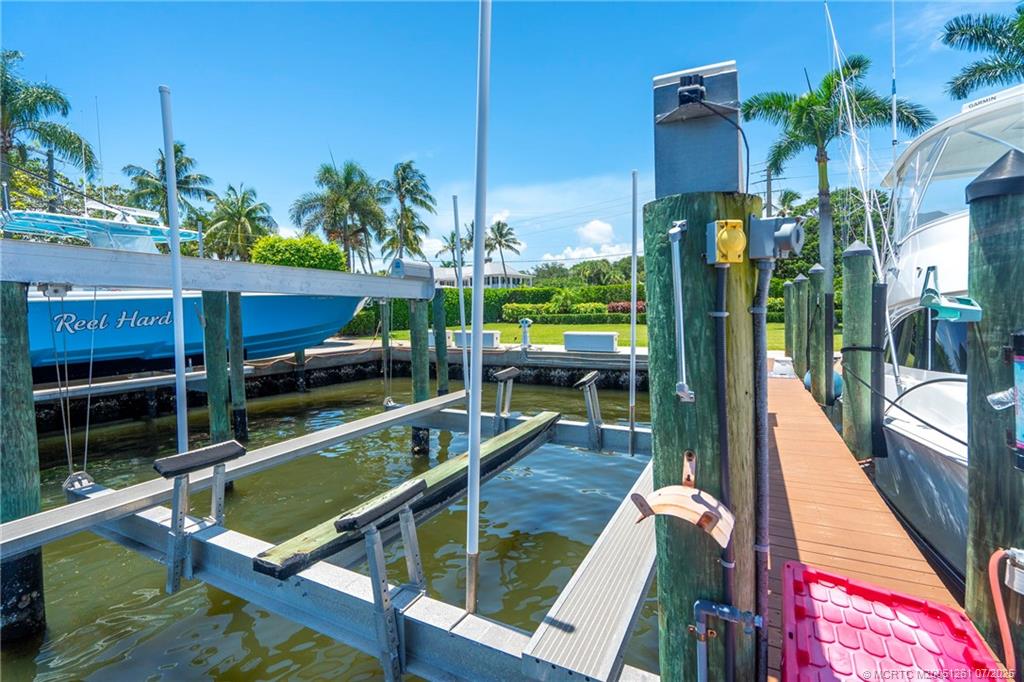 Jensen Beach, Florida 34957, United States, ,Residential,Active,163809