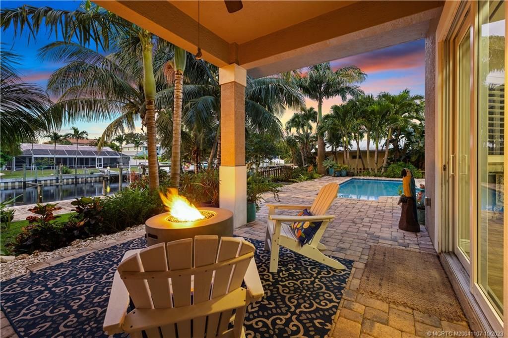 Photo of 1395 SW Egret Way, Palm City, FL 34990 (MLS # M20041107)