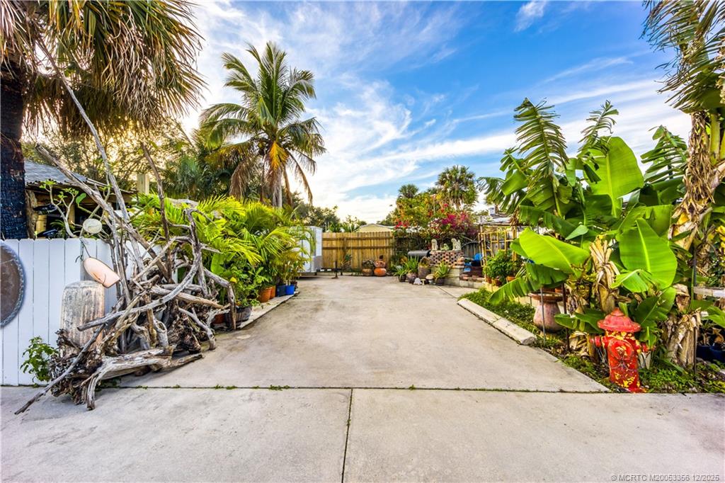 11005 S Indian River Drive