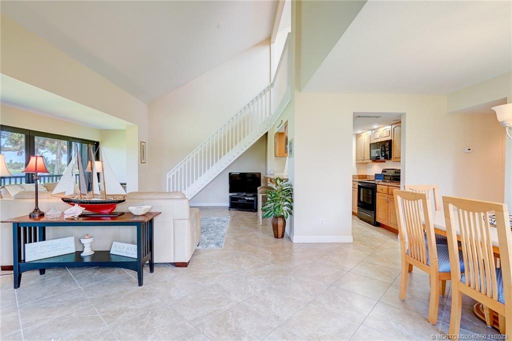 Stuart, Florida 34996, United States, 3 Bedrooms Bedrooms, ,3 BathroomsBathrooms,Residential,Active,70202