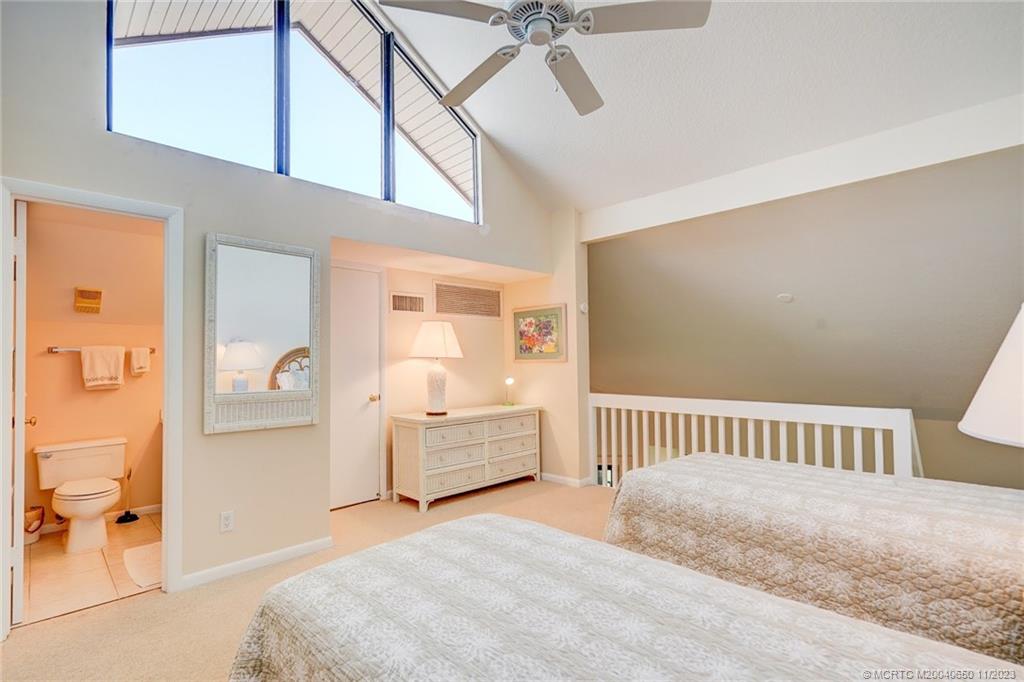 Stuart, Florida 34996, United States, 3 Bedrooms Bedrooms, ,3 BathroomsBathrooms,Residential,Active,70202