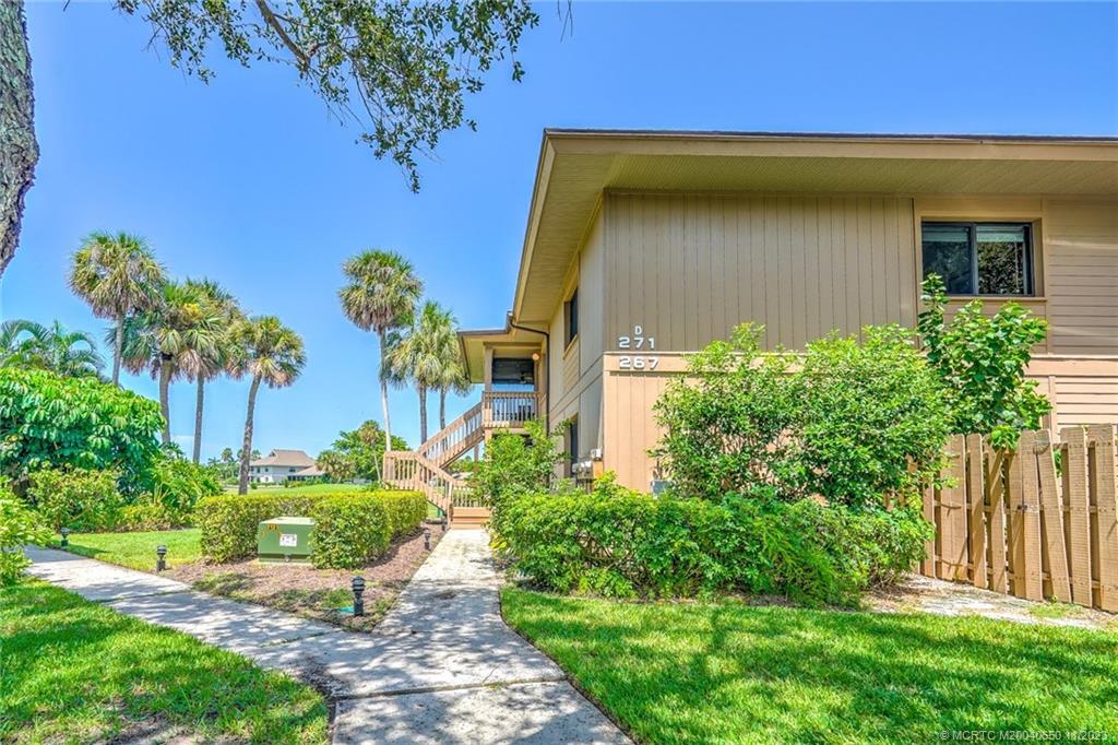 Stuart, Florida 34996, United States, 3 Bedrooms Bedrooms, ,3 BathroomsBathrooms,Residential,Active,70202