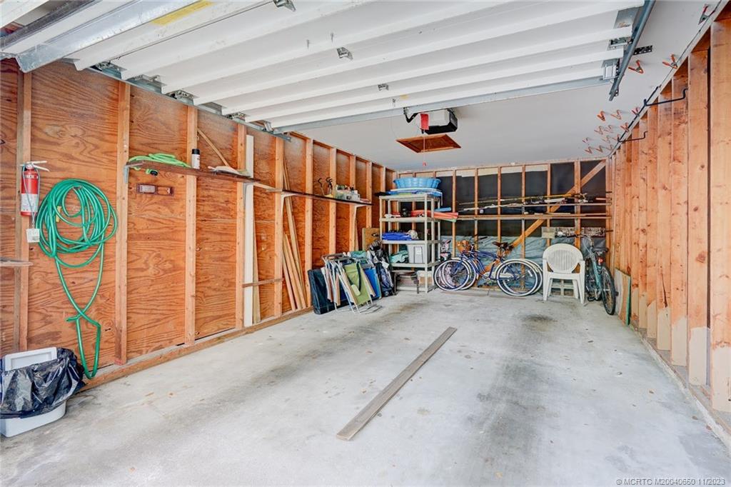 Stuart, Florida 34996, United States, 3 Bedrooms Bedrooms, ,3 BathroomsBathrooms,Residential,Active,70202