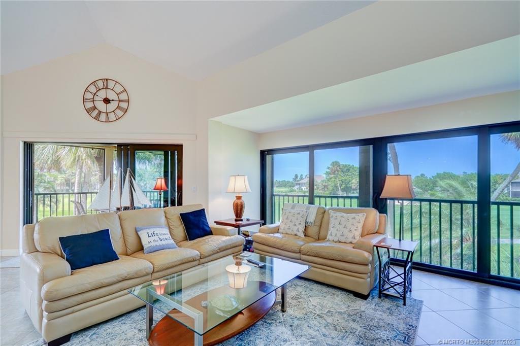 Stuart, Florida 34996, United States, 3 Bedrooms Bedrooms, ,3 BathroomsBathrooms,Residential,Active,70202