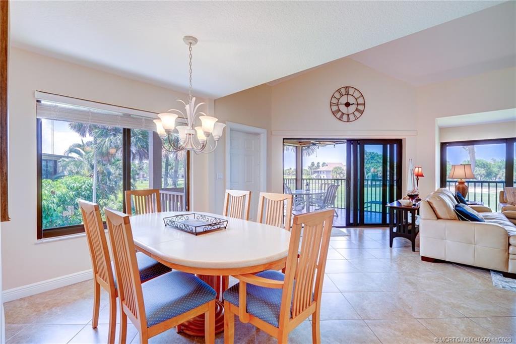 Stuart, Florida 34996, United States, 3 Bedrooms Bedrooms, ,3 BathroomsBathrooms,Residential,Active,70202