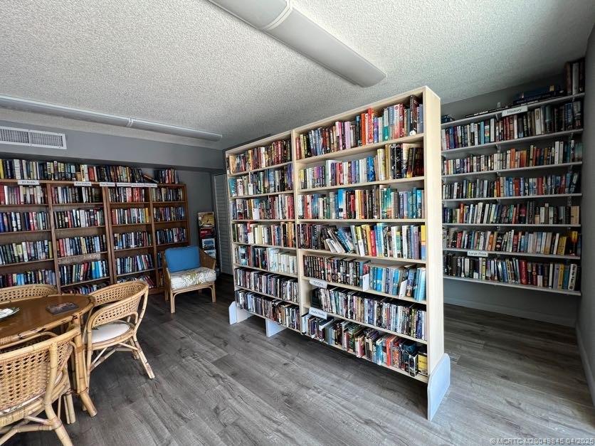 Stuart, Florida 34996, United States, 1 Bedroom Bedrooms, ,2 BathroomsBathrooms,Residential,Coming Soon,96177