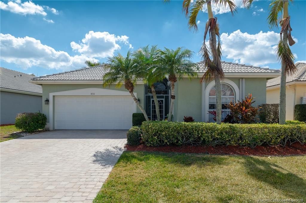 Photo of 1610 SE Ballantrae Boulevard, Port Saint Lucie, FL 34952 (MLS # M20054405)