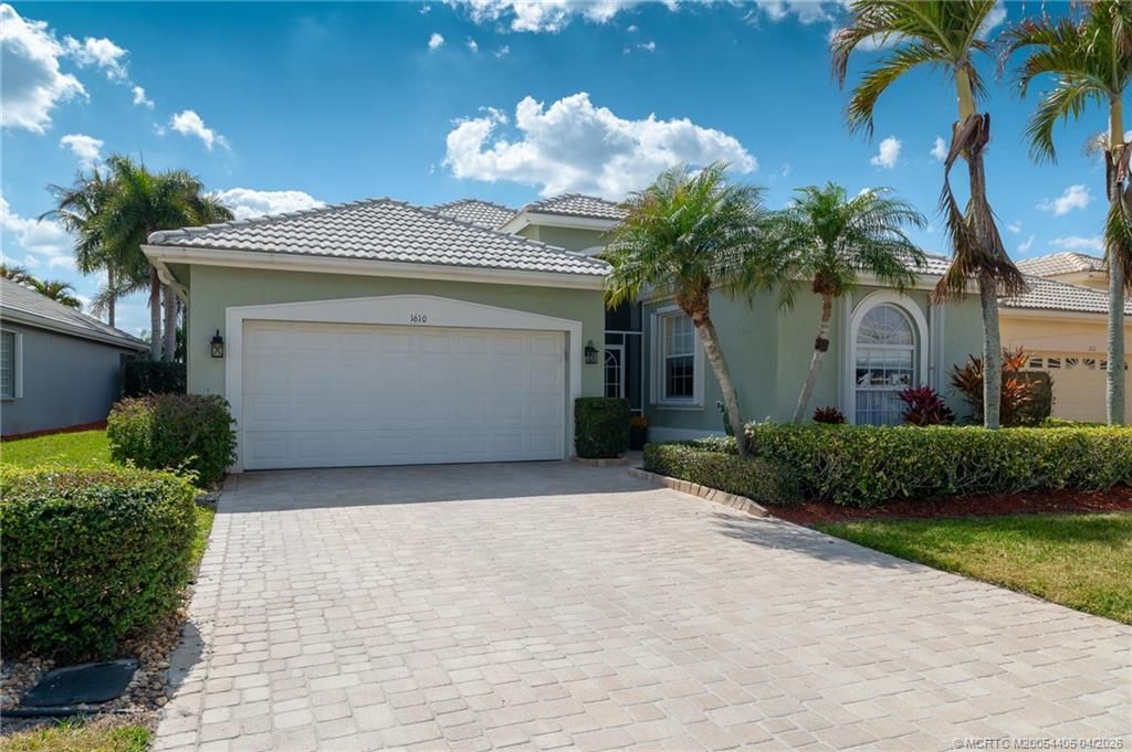 Photo of 1610 SE Ballantrae Boulevard, Port Saint Lucie, FL 34952 (MLS # M20054405)
