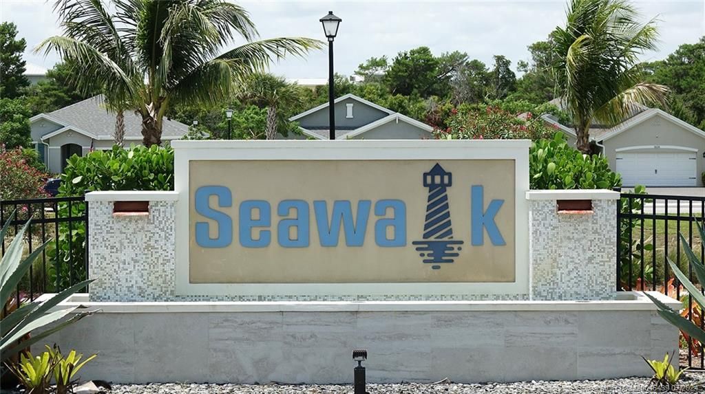 Photo of 1514 NE White Pine Terrace, Jensen Beach, FL 34957 (MLS # M20045439)