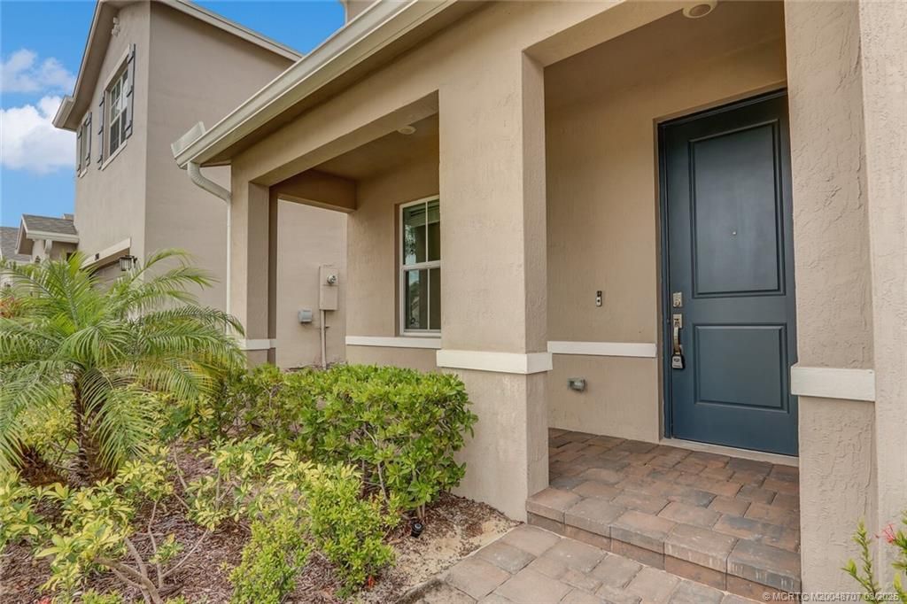 Photo of 2910 NE Breezeway Circle, Jensen Beach, FL 34957 (MLS # M20048707)