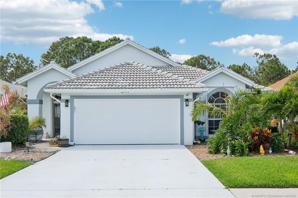 Photo of 6999 Cutler Trail SE, Stuart, FL 34997 (MLS # M20050484)
