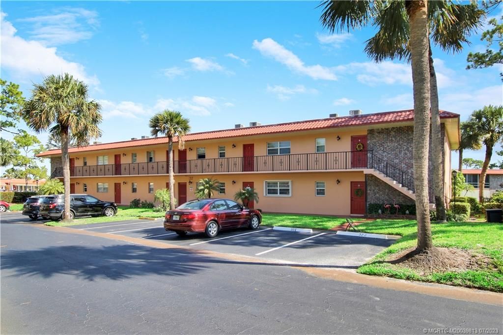 Photo of 1963 SW Palm City Road #D, Stuart, FL 34994 (MLS # M20039813)