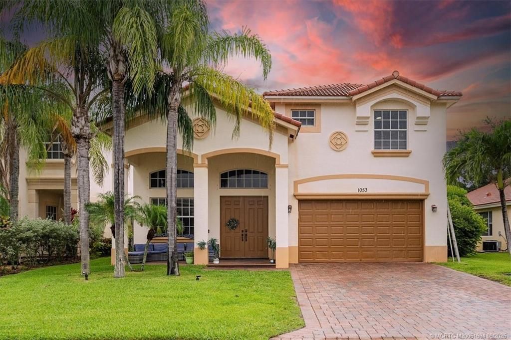 Photo of 1053 SE Fleming Way, Stuart, FL 34997 (MLS # M20051684)