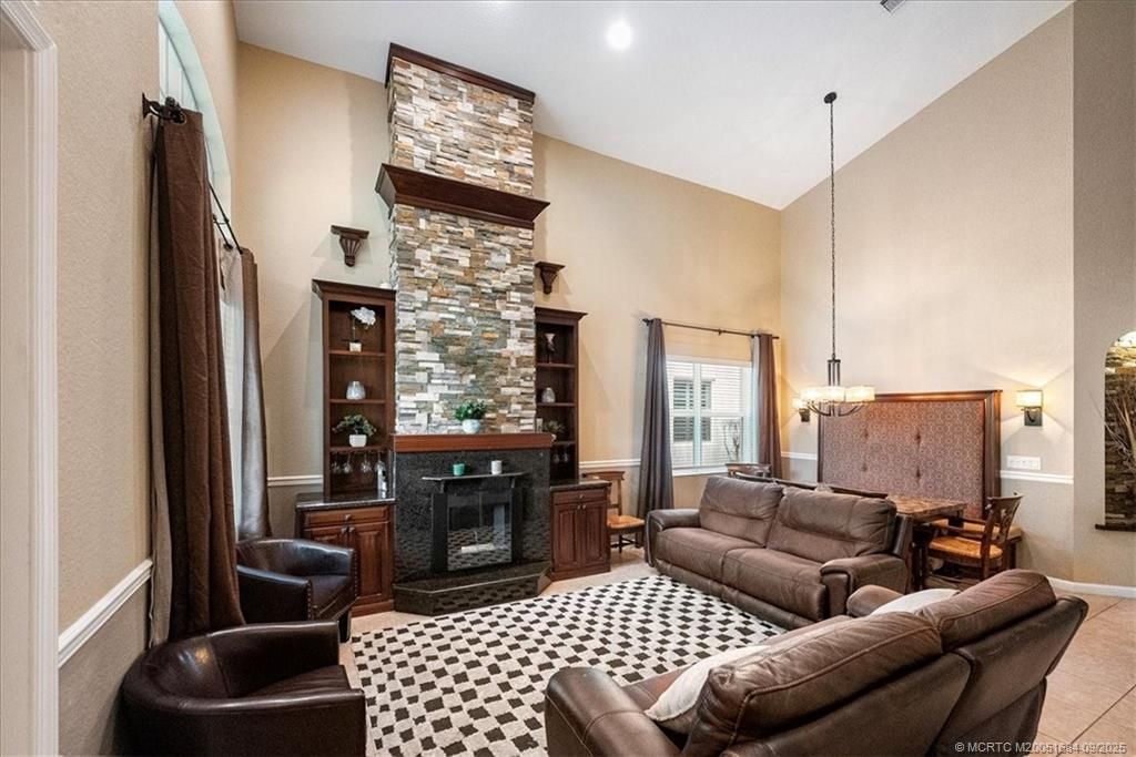 Photo of 1053 SE Fleming Way, Stuart, FL 34997 (MLS # M20051684)