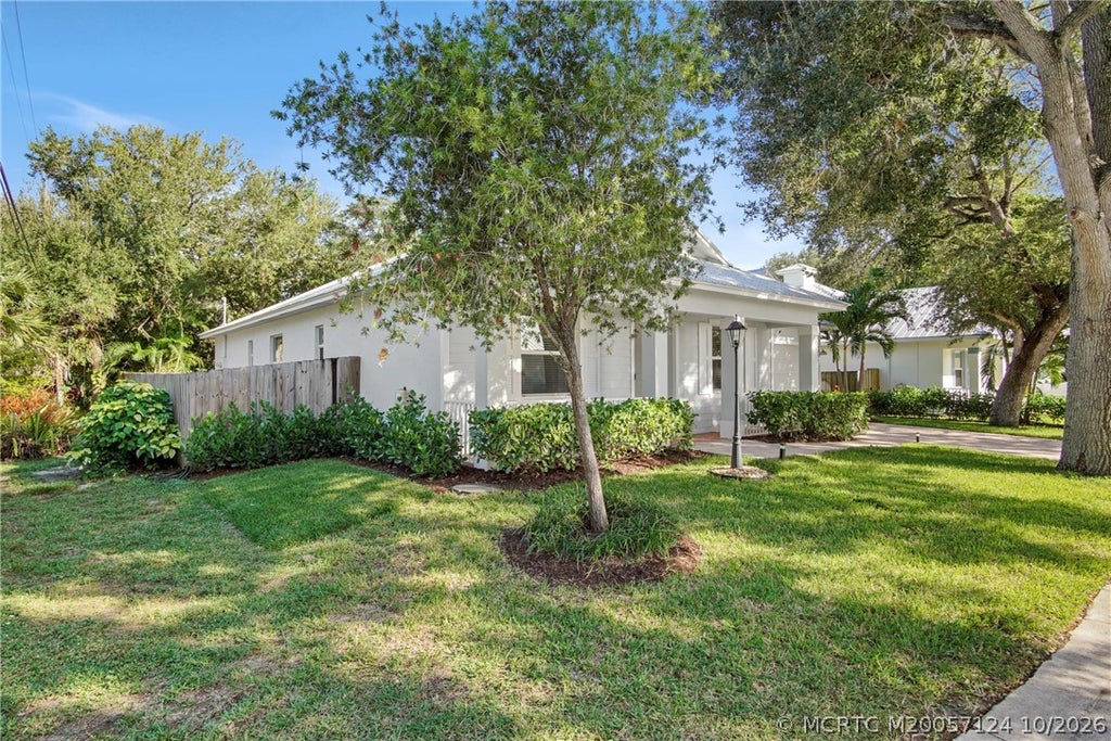 Photo of 965 SW Flora Belle Lane, Stuart, FL 34994 (MLS # M20057124)
