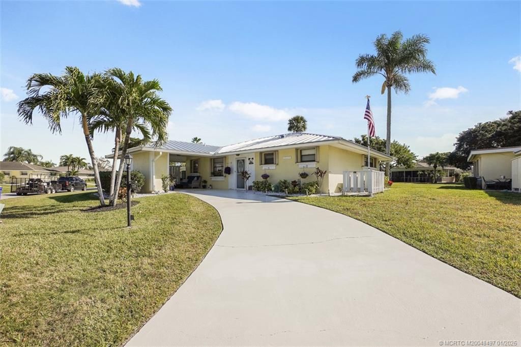 Photo of 5224 SE Sea Island Way, Stuart, FL 34997 (MLS # M20048497)