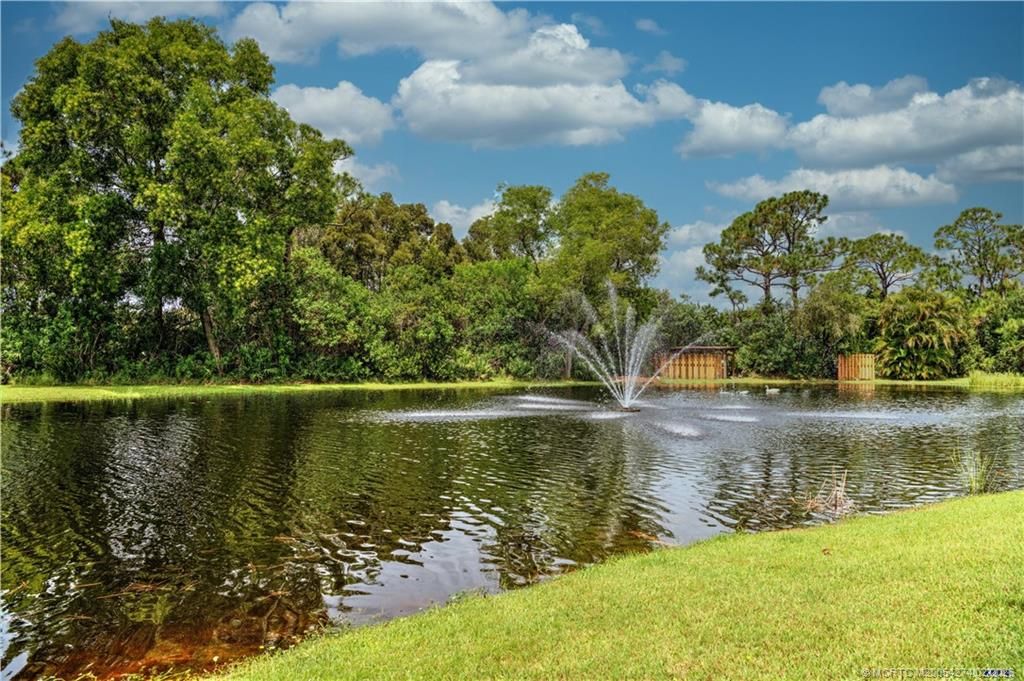 Photo of 8164 SE Croft Way #B7, Hobe Sound, FL 33455 (MLS # M20054274)