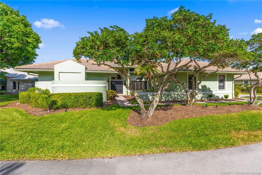 Photo of 1415 NW Winters Creek Road, Palm City, FL 34990 (MLS # M20038583)