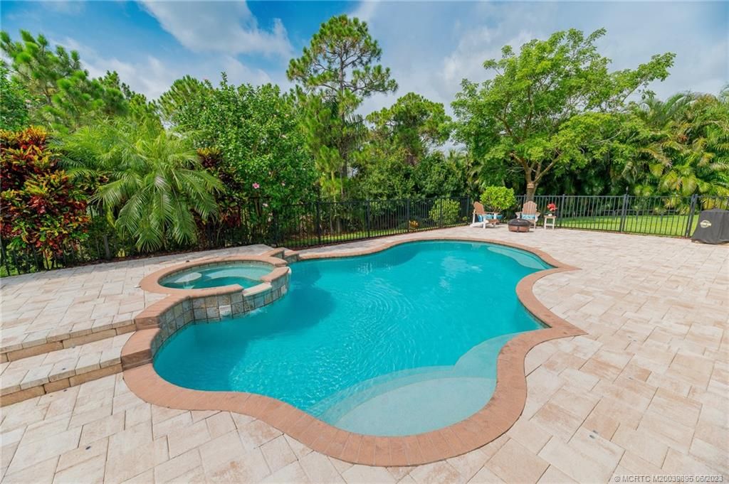 Photo of 156 SE Ethan Terrace, Stuart, FL 34997 (MLS # M20039895)