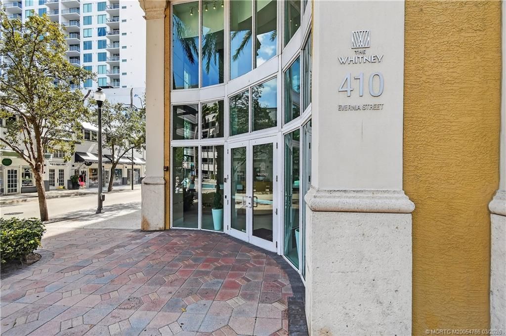 Photo of 410 Evernia Street #202, West Palm Beach, FL 33401 (MLS # M20054766)