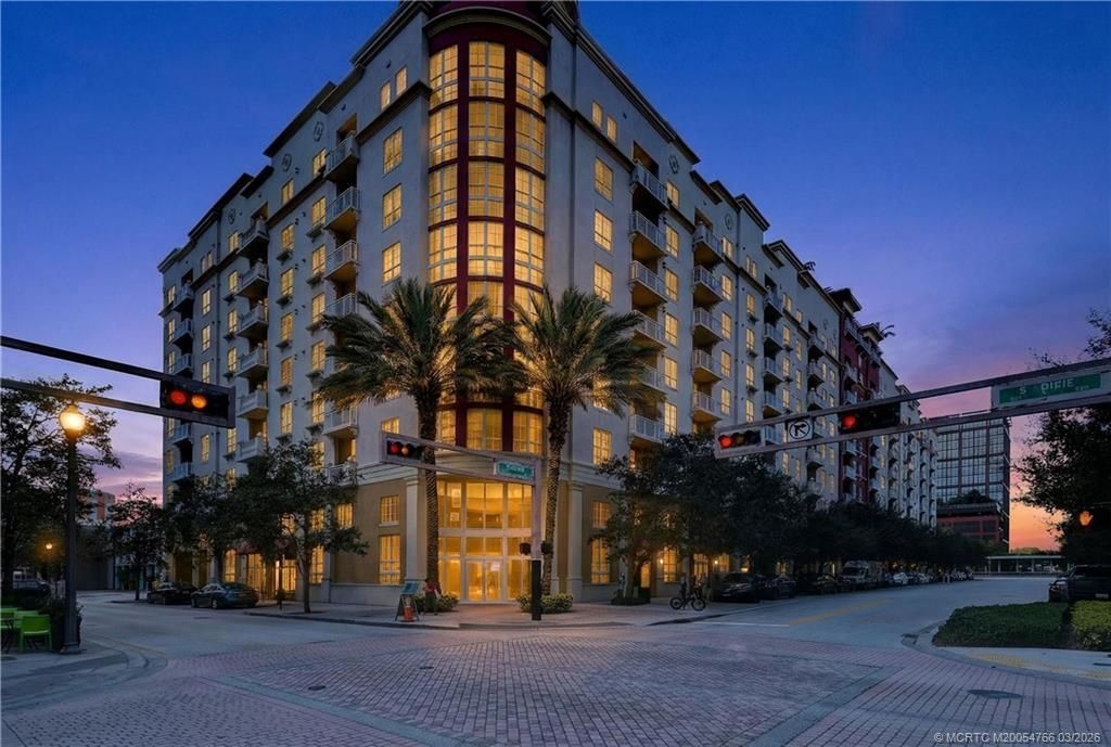 Photo of 410 Evernia Street #202, West Palm Beach, FL 33401 (MLS # M20054766)