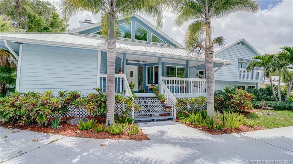 Photo of 4150 SE Whiticar Way, Stuart, FL 34997 (MLS # M20054476)