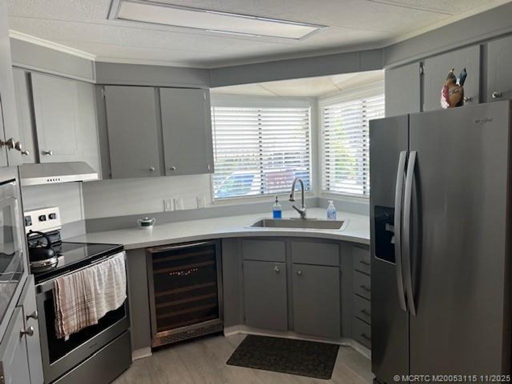 Photo of 661 Sun Ray Court, Boynton Beach, FL 33436 (MLS # M20053115)