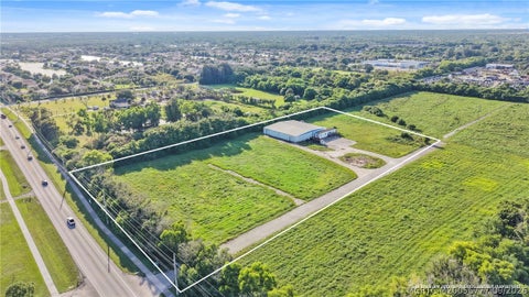 Photo of 2005 SE Cove Road, Stuart, FL 34997 (MLS # M20056777)