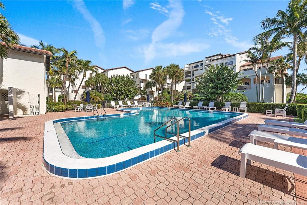4651 NE Ocean Boulevard 31