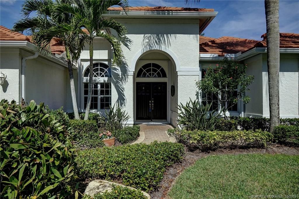 Photo of 2285 SW Whitemarsh Way, Palm City, FL 34990 (MLS # M20041621)