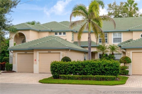 Homes For Sale - 1511 SE Prestwick Lane #7A<br/> Saint Lucie County, Port St. Lucie, FL 34952