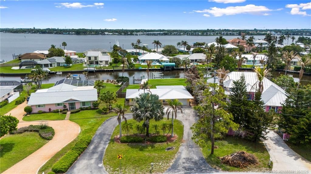 Photo of 2155 SW Mapp Road, Palm City, FL 34990 (MLS # M20055591)