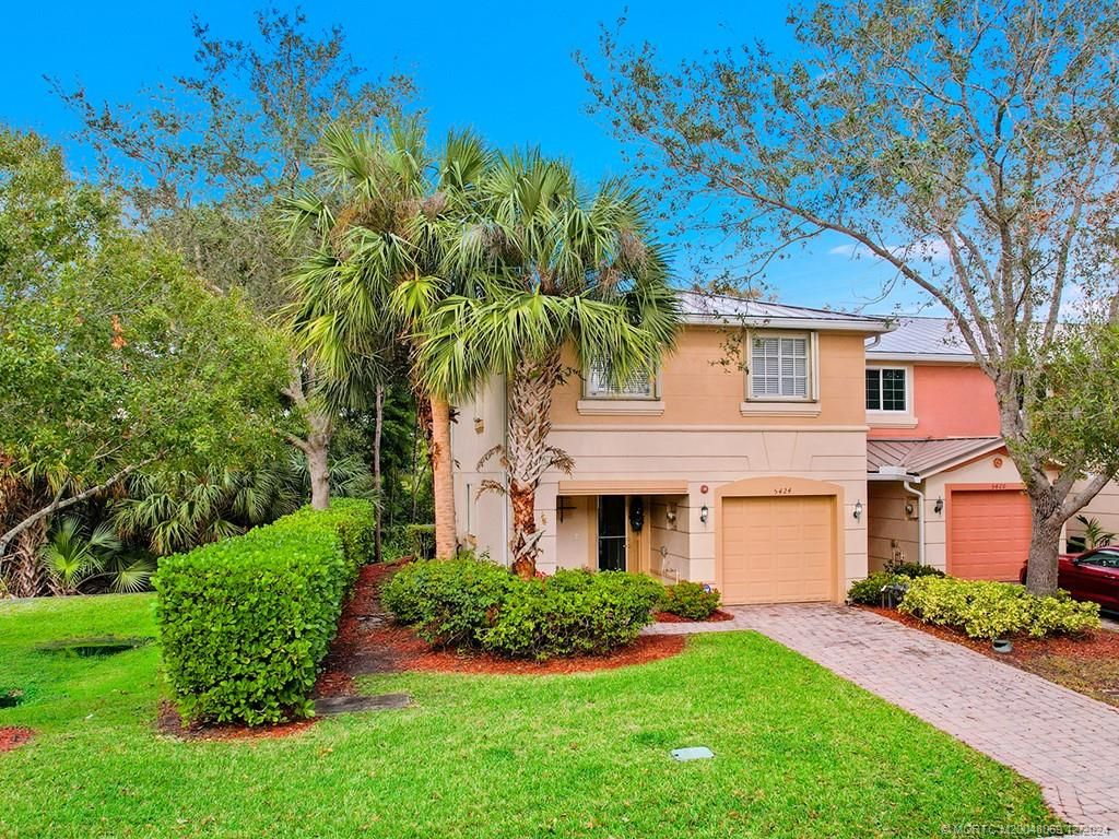 Photo of 5424 SE Jennings Lane, Stuart, FL 34997 (MLS # M20048069)