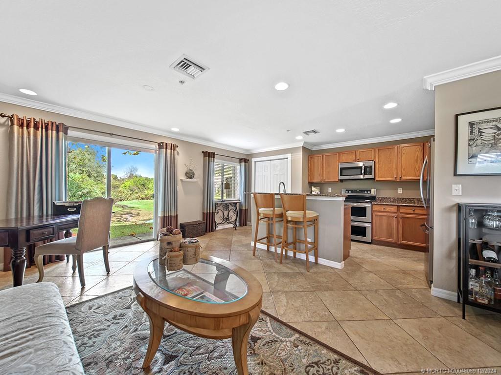 Stuart, Florida 34997, United States, 3 Bedrooms Bedrooms, ,3 BathroomsBathrooms,Residential,Active,25053