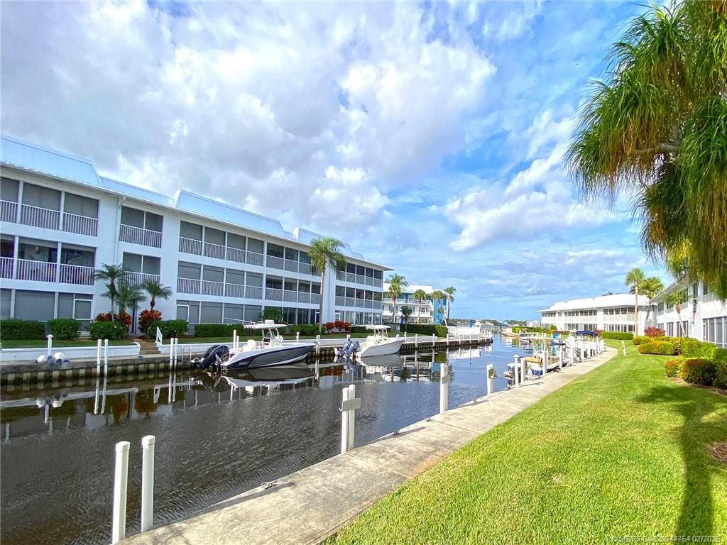 Photo of 1858 SW Palm City Road #203, Stuart, FL 34994 (MLS # M20044754)