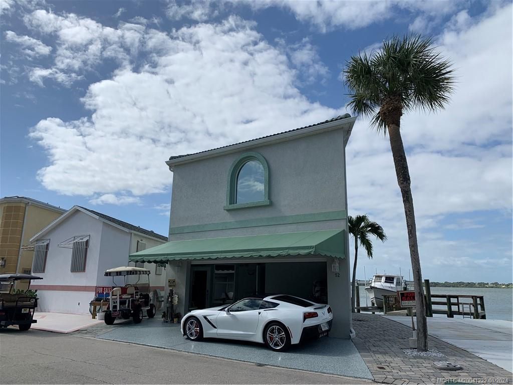 Photo of 52 Nettles Boulevard, Jensen Beach, FL 34957 (MLS # M20041222)