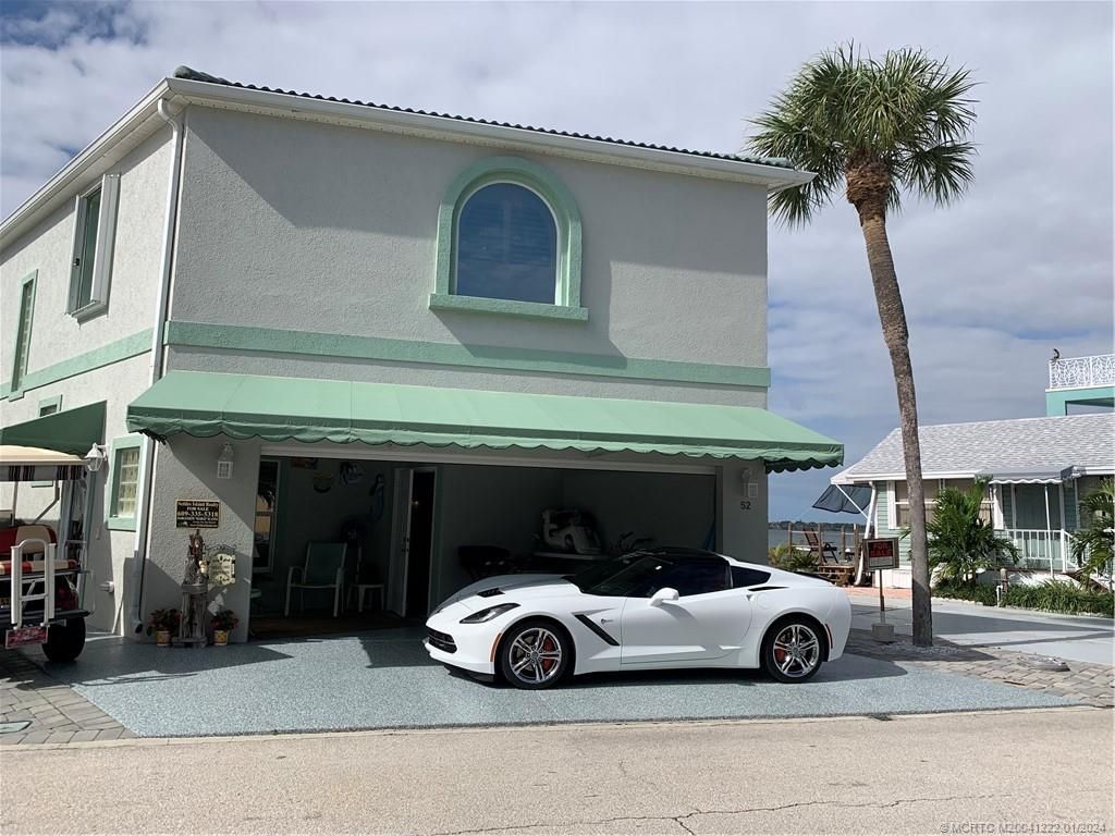 Photo of 52 Nettles Boulevard, Jensen Beach, FL 34957 (MLS # M20041222)