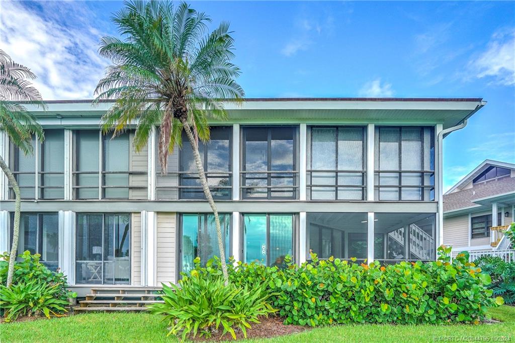 Stuart, Florida 34996, United States, 2 Bedrooms Bedrooms, ,2 BathroomsBathrooms,Residential,Active,58634