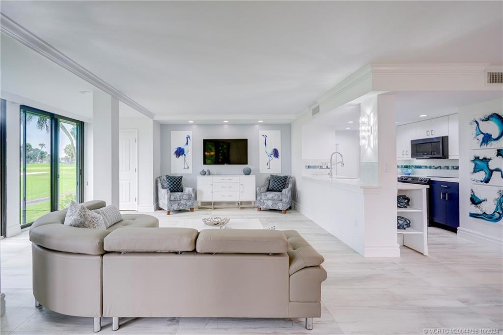 Stuart, Florida 34996, United States, 2 Bedrooms Bedrooms, ,2 BathroomsBathrooms,Residential,Active,58634