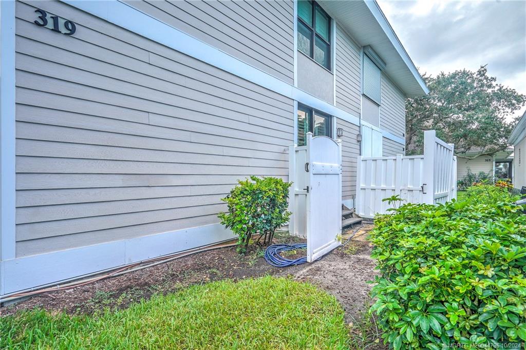 Stuart, Florida 34996, United States, 2 Bedrooms Bedrooms, ,2 BathroomsBathrooms,Residential,Active,58634