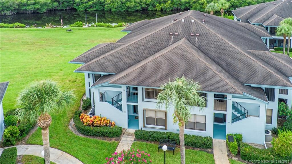Photo of 950 S Kanner Highway #306, Stuart, FL 34994 (MLS # M20041013)