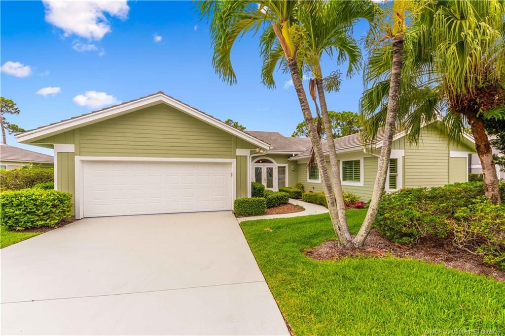 Photo of 12813 NW Cinnamon Way, Palm City, FL 34990 (MLS # M20051950)