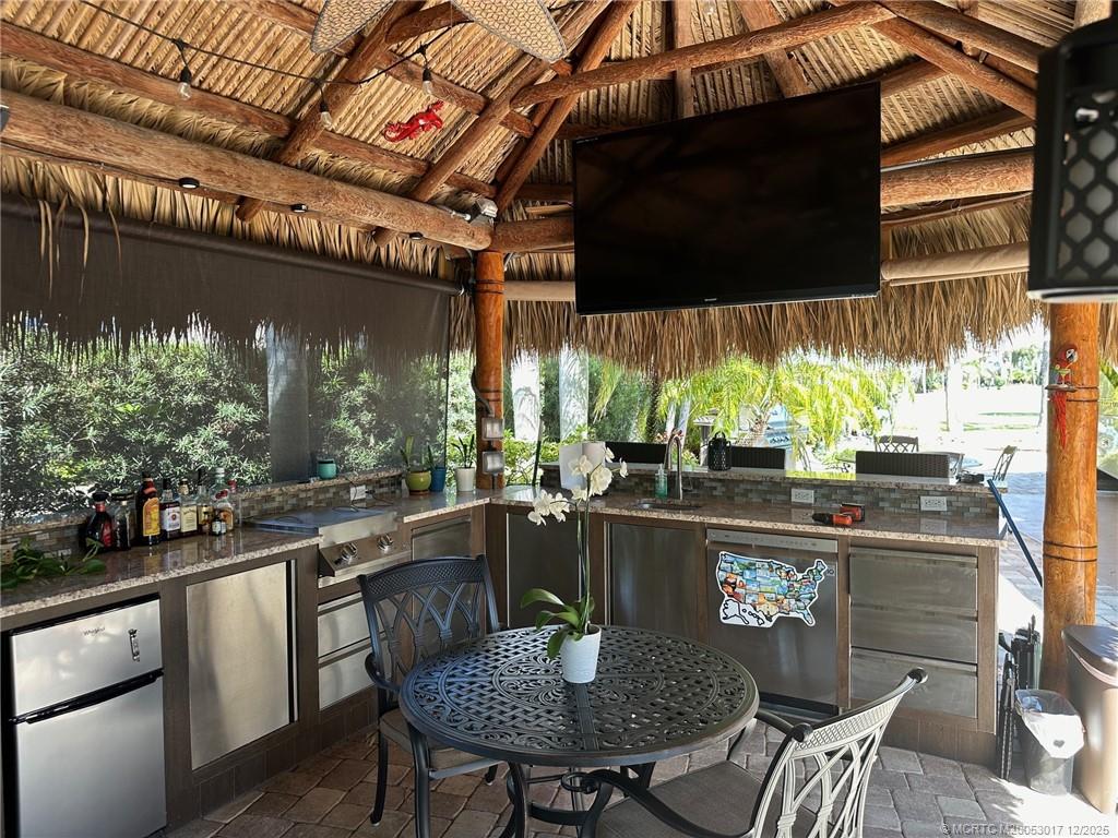 397 NW Chipshot Lane